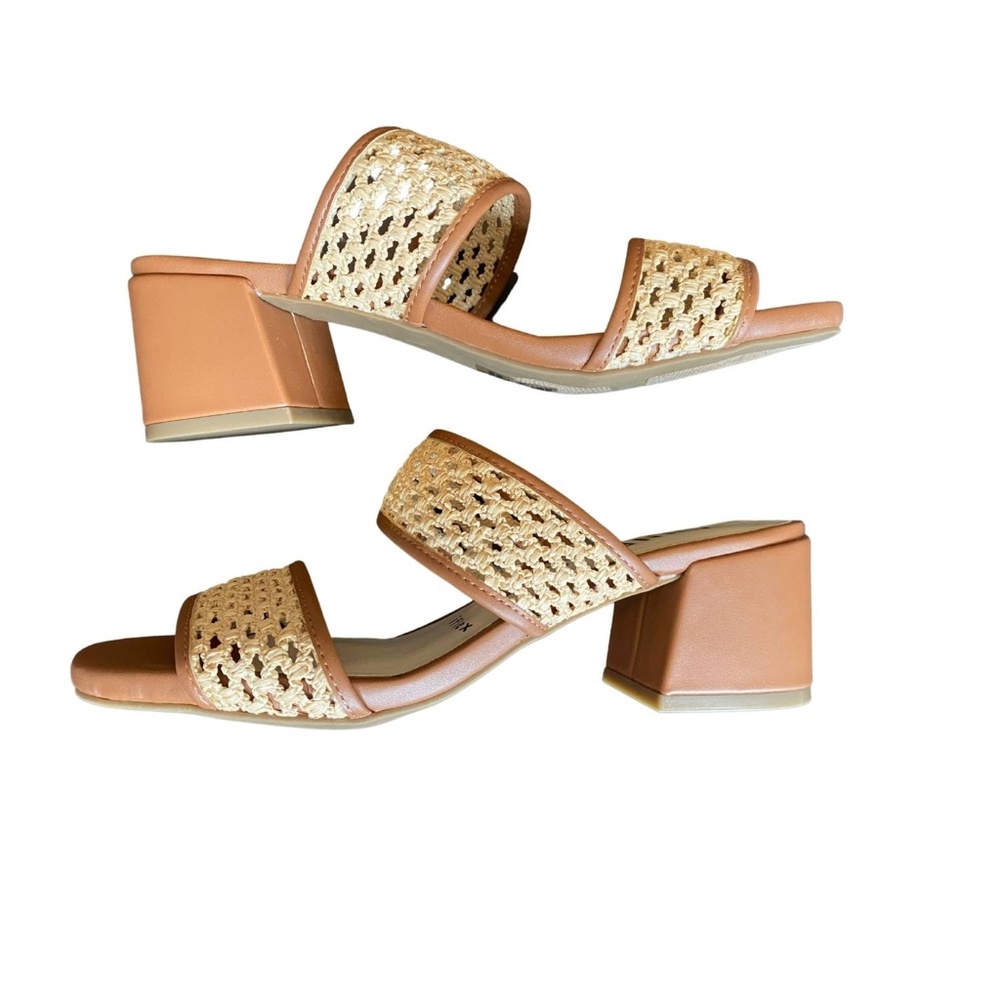 Anne Klein Brooke Heeled Sandals 6.5 PERFECT Condition Never Worn - Picture 3 of 8